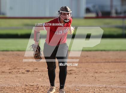 Thumbnail 3 in Mayflower @ Glen Rose photogallery.