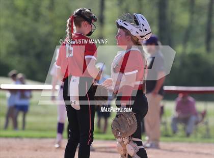 Thumbnail 1 in Mayflower @ Glen Rose photogallery.