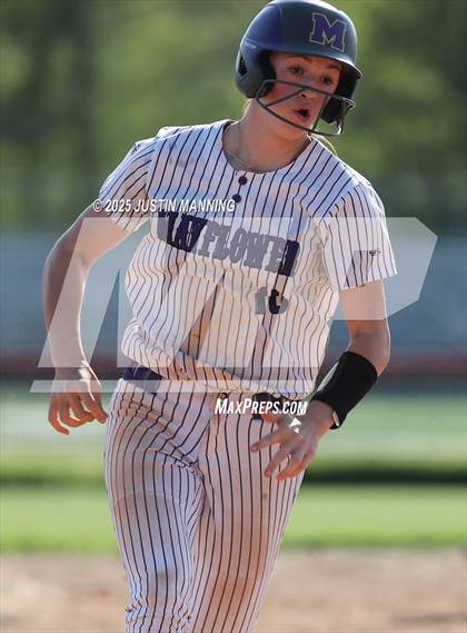 Thumbnail 3 in Mayflower @ Glen Rose photogallery.