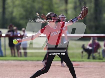 Thumbnail 2 in Mayflower @ Glen Rose photogallery.