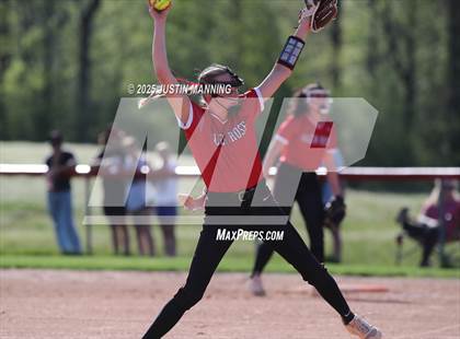 Thumbnail 1 in Mayflower @ Glen Rose photogallery.