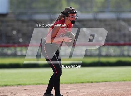 Thumbnail 3 in Mayflower @ Glen Rose photogallery.