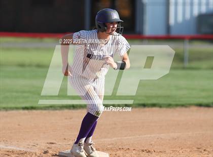 Thumbnail 1 in Mayflower @ Glen Rose photogallery.