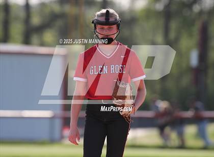 Thumbnail 1 in Mayflower @ Glen Rose photogallery.