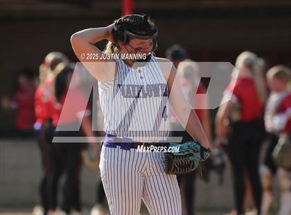 Thumbnail 3 in Mayflower @ Glen Rose photogallery.