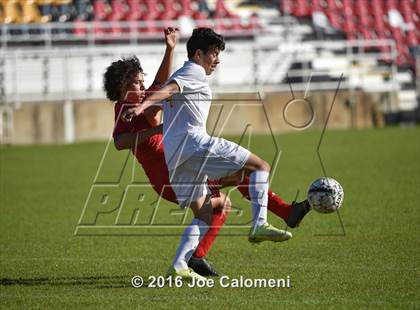 Thumbnail 1 in Lee [Robert E.] vs East Central (Toyota Field) photogallery.