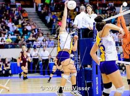 Thumbnail 2 in Kit Carson vs. Flagler (CHSAA 1A Playoff) photogallery.