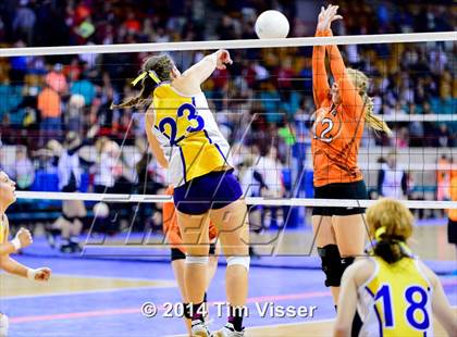 Thumbnail 3 in Kit Carson vs. Flagler (CHSAA 1A Playoff) photogallery.