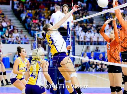 Thumbnail 1 in Kit Carson vs. Flagler (CHSAA 1A Playoff) photogallery.