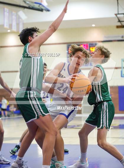 Thumbnail 2 in Olympus @ Taylorsville photogallery.