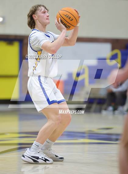 Thumbnail 2 in Olympus @ Taylorsville photogallery.