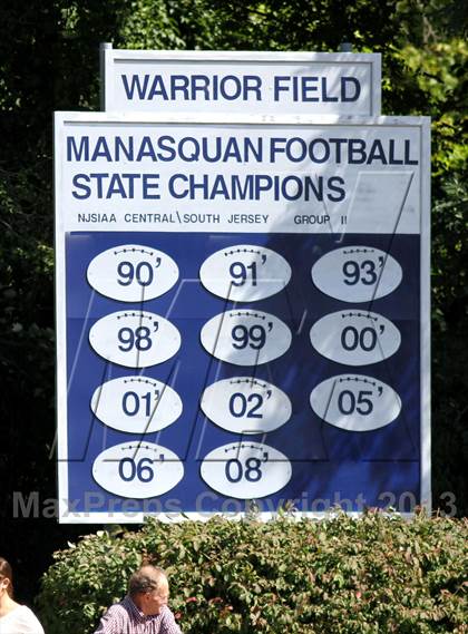 Thumbnail 1 in Red Bank Catholic @ Manasquan photogallery.