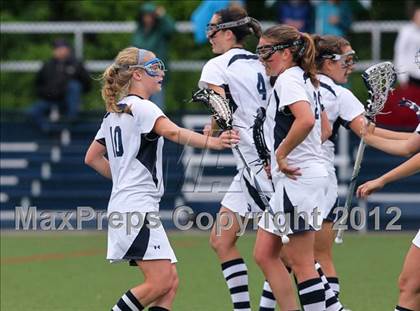 Thumbnail 2 in Barlow @ Wilton (CIAC Class M Quarterfinal) photogallery.