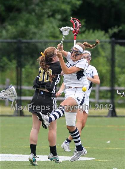 Thumbnail 2 in Barlow @ Wilton (CIAC Class M Quarterfinal) photogallery.