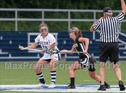 Thumbnail 2 in Barlow @ Wilton (CIAC Class M Quarterfinal) photogallery.