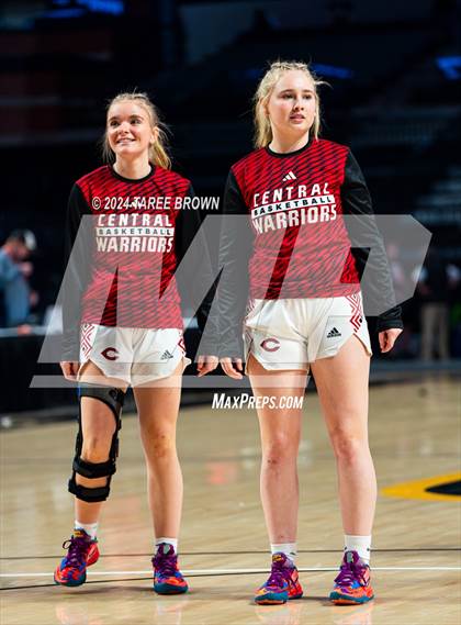 Thumbnail 2 in Central Wise vs. John Marshall (VHSL Class 2 Final) photogallery.