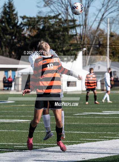 Thumbnail 2 in Notre Dame Prep @ Elk Rapids (MHSAA D3 Final) photogallery.