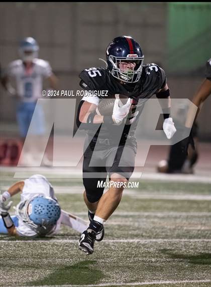 Thumbnail 1 in Villa Park @ Yorba Linda photogallery.