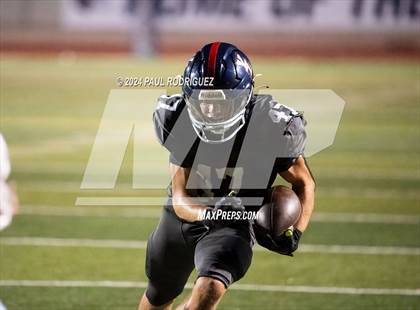 Thumbnail 3 in Villa Park @ Yorba Linda photogallery.