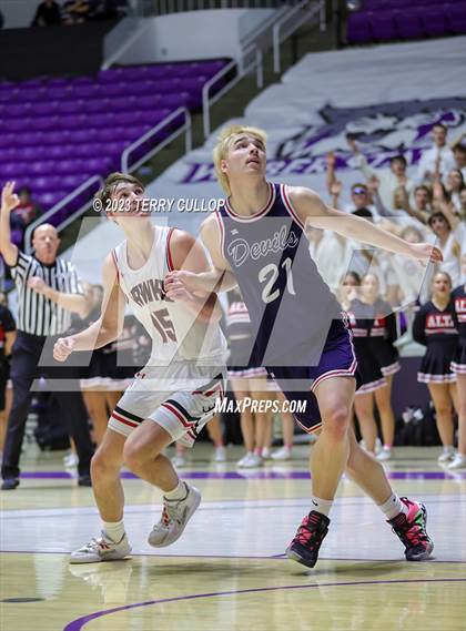 Thumbnail 2 in Springville vs. Alta (UHSAA 5A Quarterfinal) photogallery.