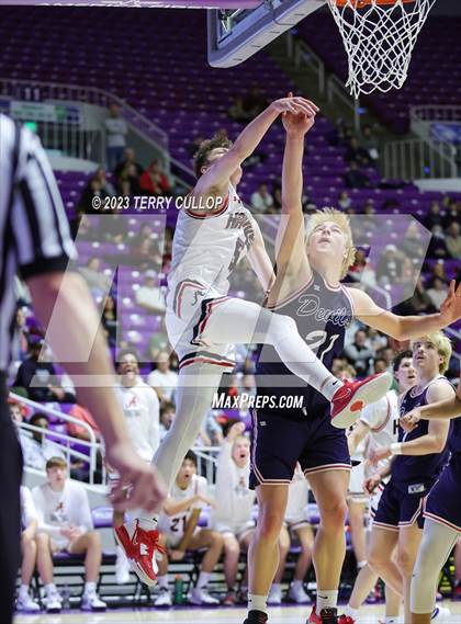 Thumbnail 1 in Springville vs. Alta (UHSAA 5A Quarterfinal) photogallery.