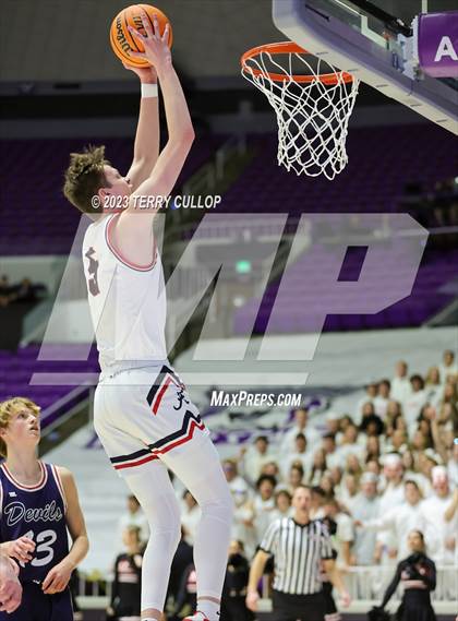 Thumbnail 1 in Springville vs. Alta (UHSAA 5A Quarterfinal) photogallery.