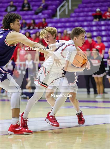 Thumbnail 3 in Springville vs. Alta (UHSAA 5A Quarterfinal) photogallery.