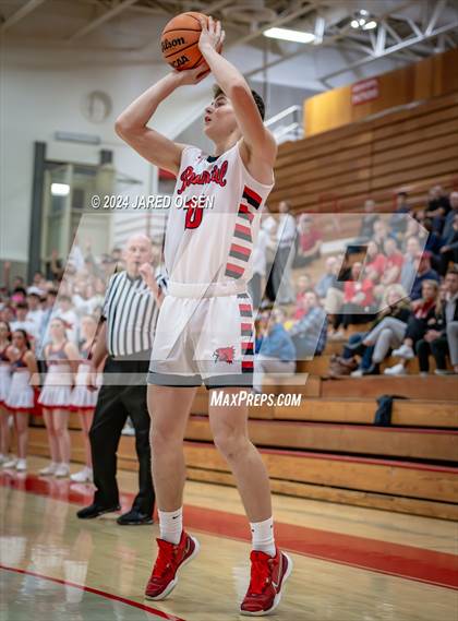 Thumbnail 1 in Cedar Valley @ Bountiful (UHSAA 5A Round 2) photogallery.