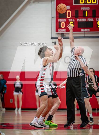 Thumbnail 1 in Cedar Valley @ Bountiful (UHSAA 5A Round 2) photogallery.