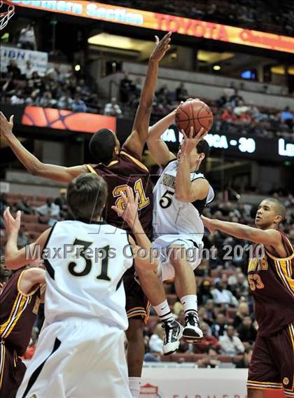 Thumbnail 1 in Ocean View vs. Foothill (CIF SS D3AA Final) photogallery.