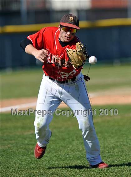 Thumbnail 2 in Hillcrest vs MacArthur (Creekview Tourney) photogallery.
