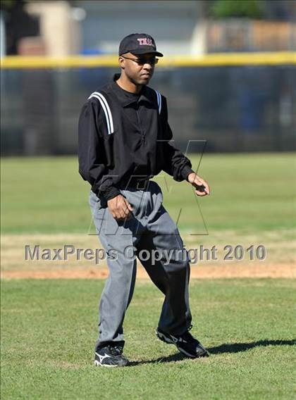 Thumbnail 2 in Hillcrest vs MacArthur (Creekview Tourney) photogallery.