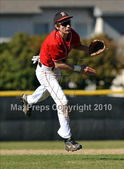 Thumbnail 2 in Hillcrest vs MacArthur (Creekview Tourney) photogallery.