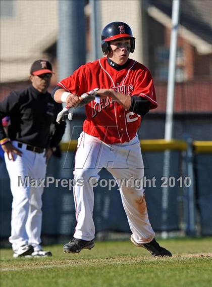 Thumbnail 3 in Hillcrest vs MacArthur (Creekview Tourney) photogallery.
