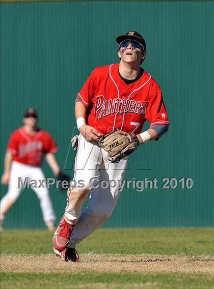 Thumbnail 2 in Hillcrest vs MacArthur (Creekview Tourney) photogallery.