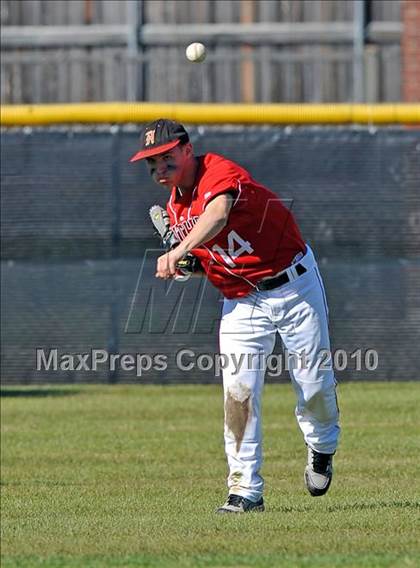 Thumbnail 3 in Hillcrest vs MacArthur (Creekview Tourney) photogallery.