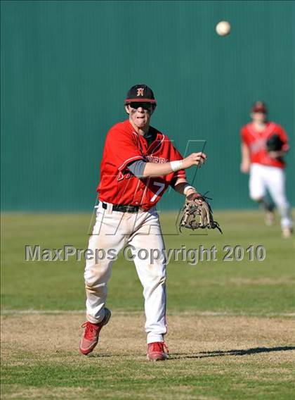 Thumbnail 2 in Hillcrest vs MacArthur (Creekview Tourney) photogallery.