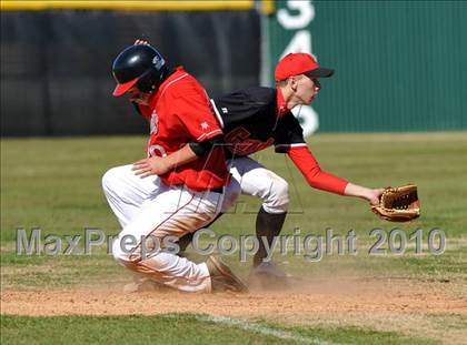 Thumbnail 3 in Hillcrest vs MacArthur (Creekview Tourney) photogallery.