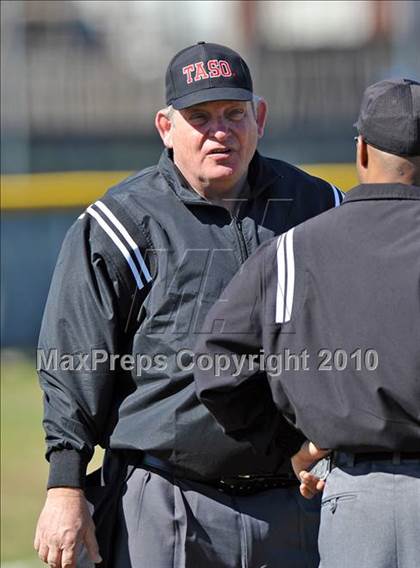 Thumbnail 2 in Hillcrest vs MacArthur (Creekview Tourney) photogallery.