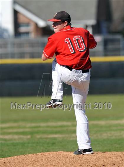 Thumbnail 3 in Hillcrest vs MacArthur (Creekview Tourney) photogallery.