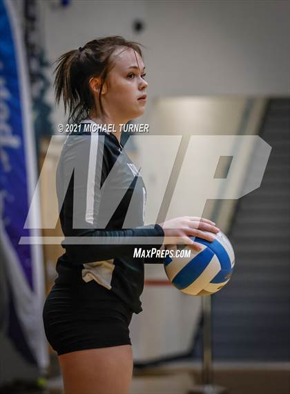 Thumbnail 1 in Parma vs Kimberly (3A State Semi-Final) photogallery.