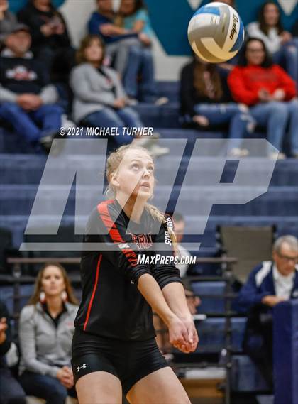 Thumbnail 1 in Parma vs Kimberly (3A State Semi-Final) photogallery.