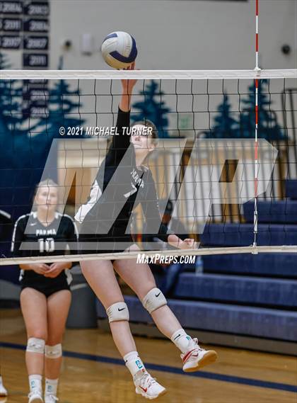 Thumbnail 3 in Parma vs Kimberly (3A State Semi-Final) photogallery.