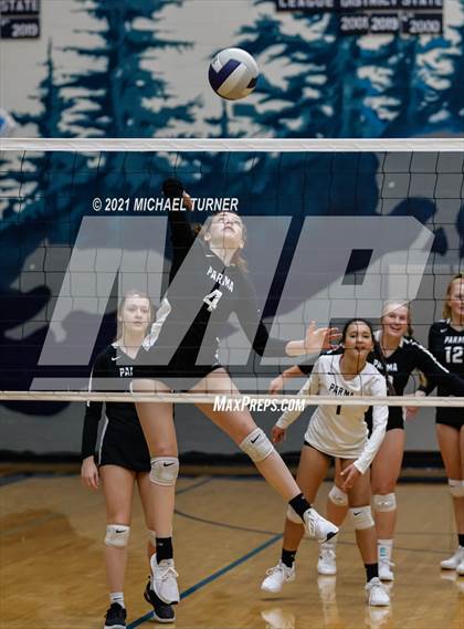 Thumbnail 3 in Parma vs Kimberly (3A State Semi-Final) photogallery.