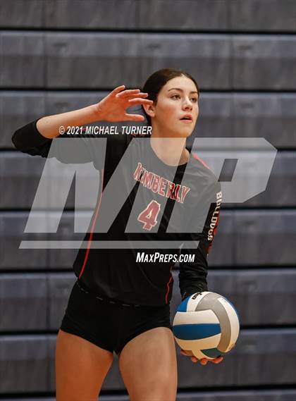 Thumbnail 1 in Parma vs Kimberly (3A State Semi-Final) photogallery.