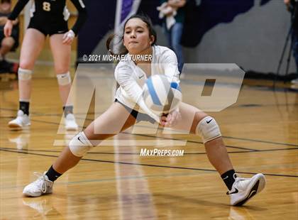 Thumbnail 2 in Parma vs Kimberly (3A State Semi-Final) photogallery.