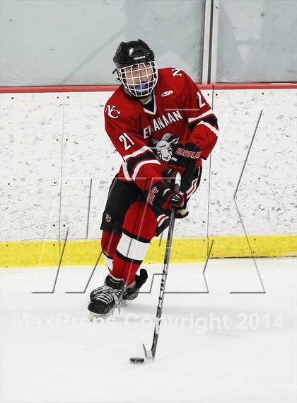 Thumbnail 3 in Ridgefield vs. New Canaan (FCIAC Semifinal) photogallery.