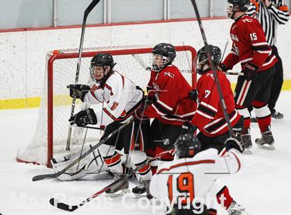 Thumbnail 3 in Ridgefield vs. New Canaan (FCIAC Semifinal) photogallery.