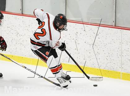 Thumbnail 1 in Ridgefield vs. New Canaan (FCIAC Semifinal) photogallery.