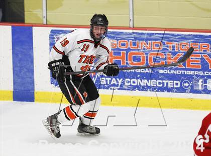 Thumbnail 1 in Ridgefield vs. New Canaan (FCIAC Semifinal) photogallery.
